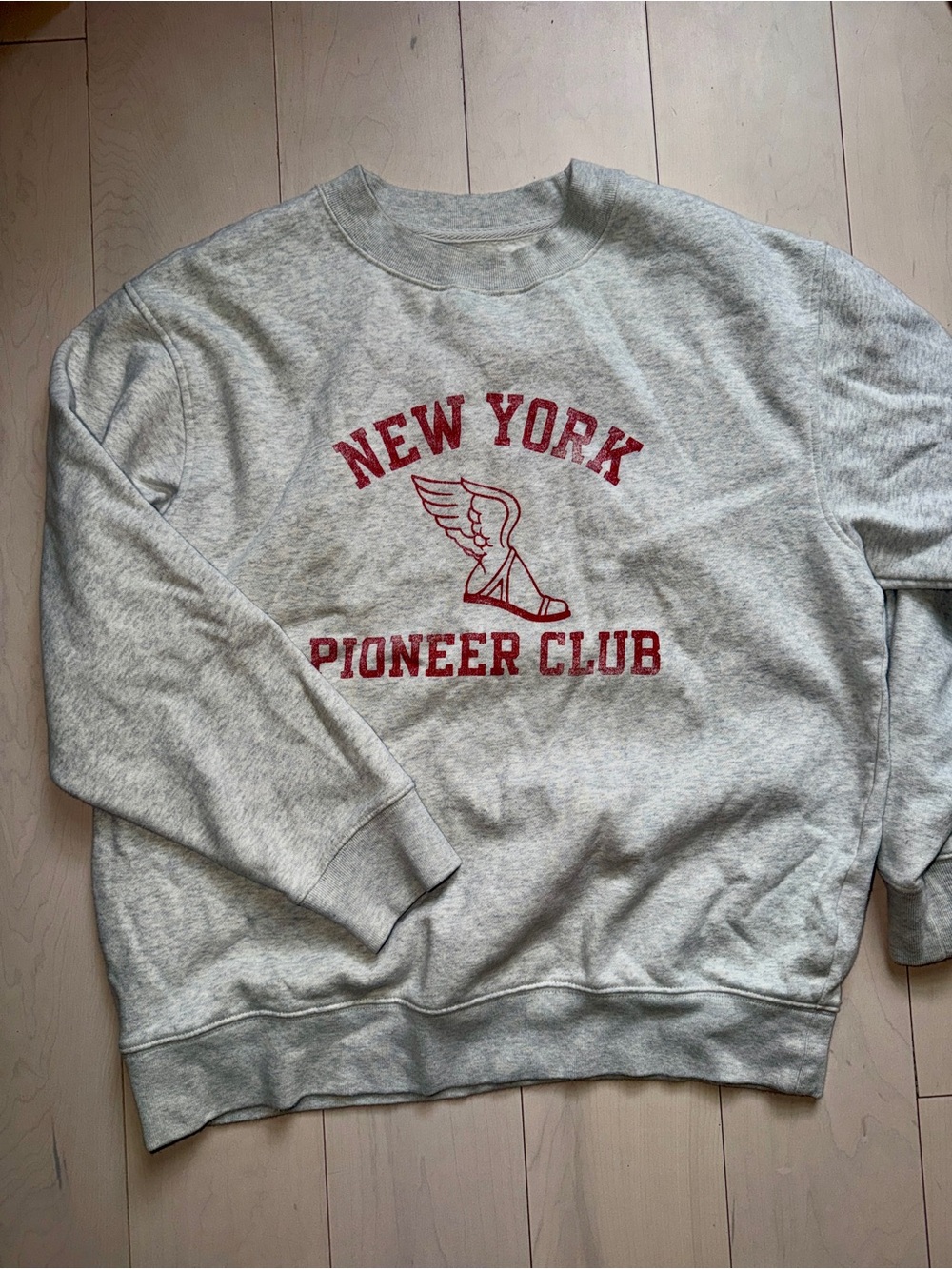 GAP Gray Crewneck Sweatshirt with Red 'New York Pioneer Club' Graphic